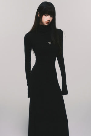 Slim Fit Bell Sleeve Midi Dress