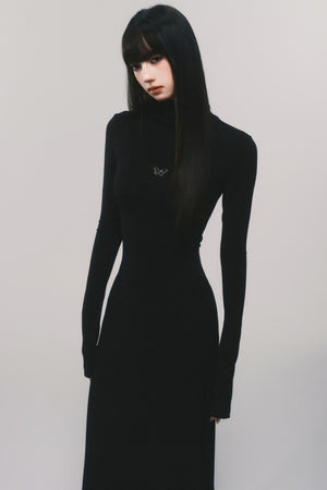 Slim Fit Bell Sleeve Midi Dress