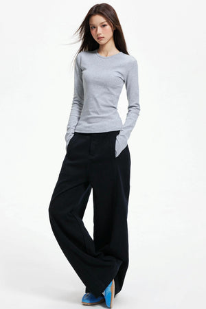 Slim Round Neck Long Sleeve Knitwear