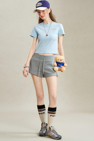 Slim Shoulder Embroidery Graphic T-Shirt