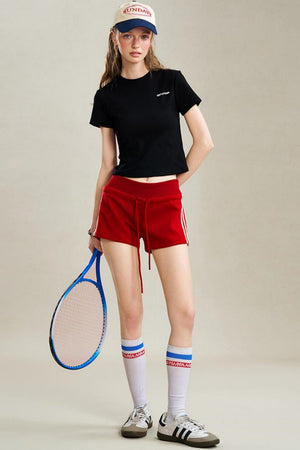 Slim Shoulder Embroidery Graphic T-Shirt