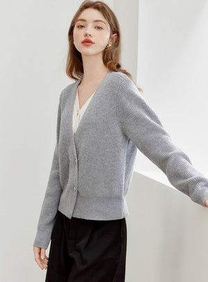 Slouchy Style Fake Two-Piece Top