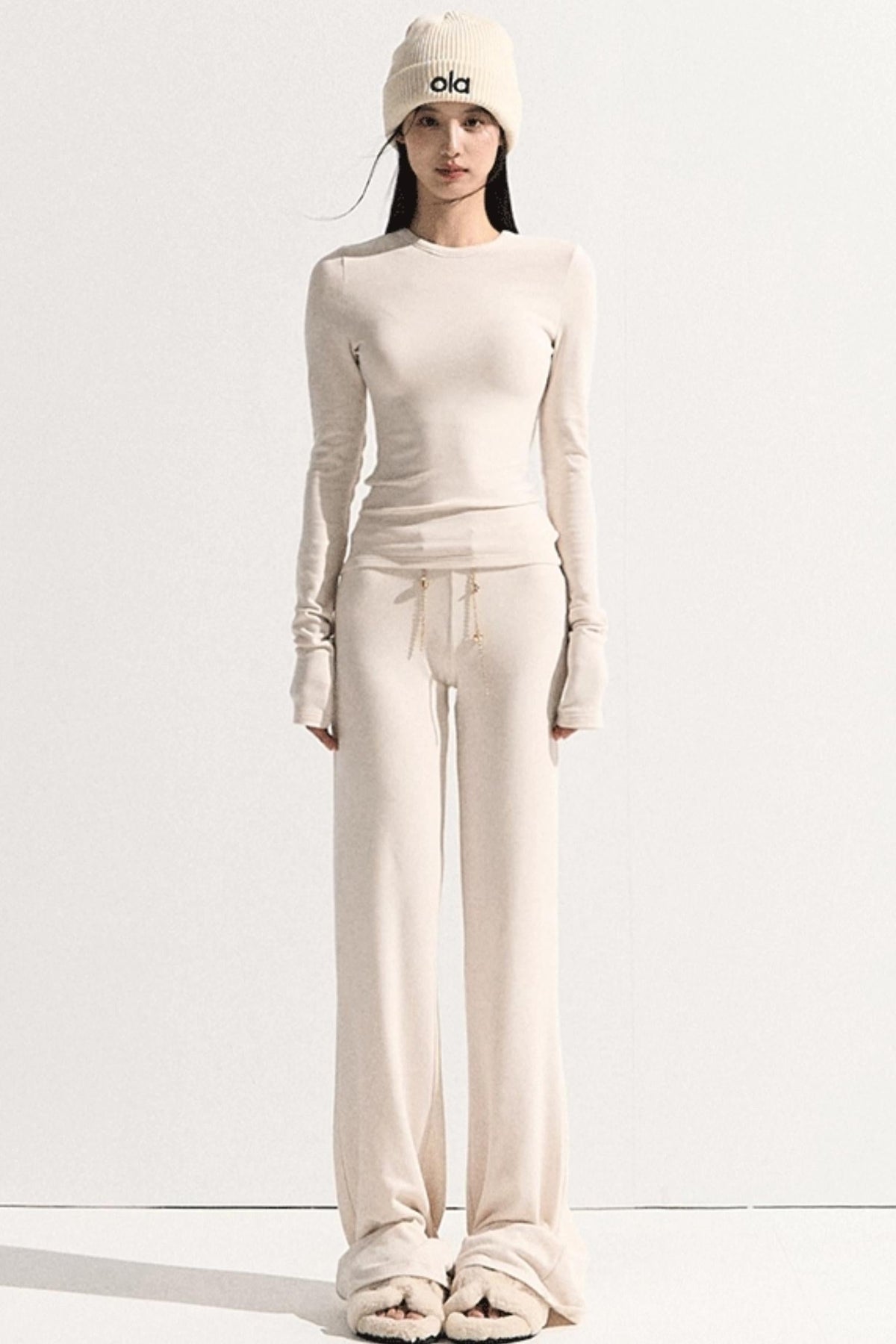 Soft Crewneck Knitwear Trouser Set-Up