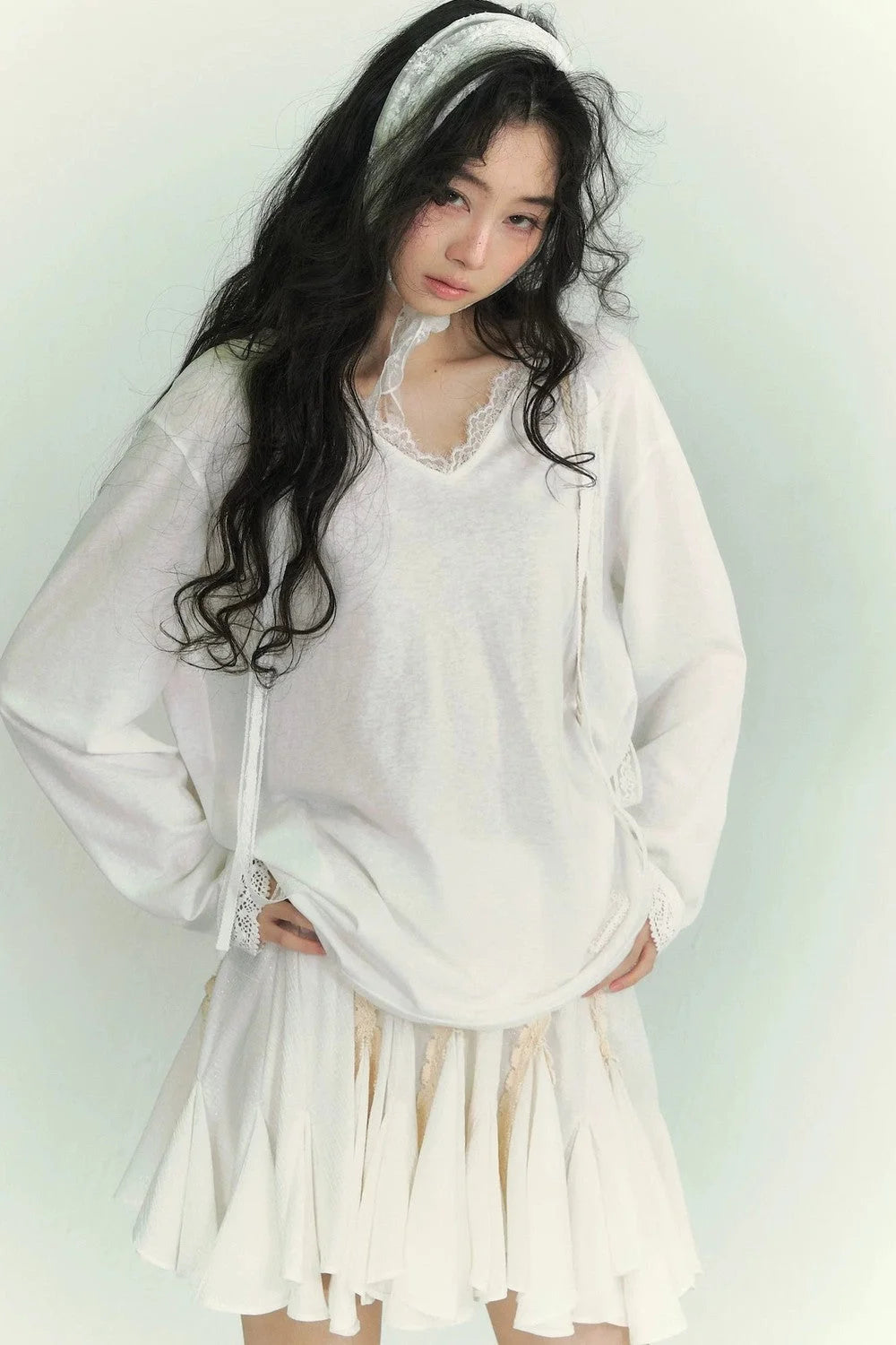 Somesowe Lace Ribbon Hooded T-Shirt