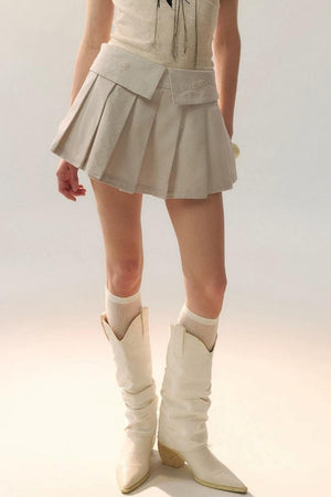 Starry Embroidered Pleated Skirt