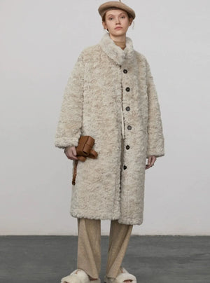 Thick mid length fur integrated coat