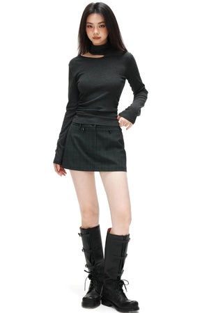 Thin Velvet Pleated Turtleneck Top