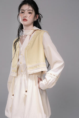 Urban Hibiscus Apricot White Bud Dress Set-Up