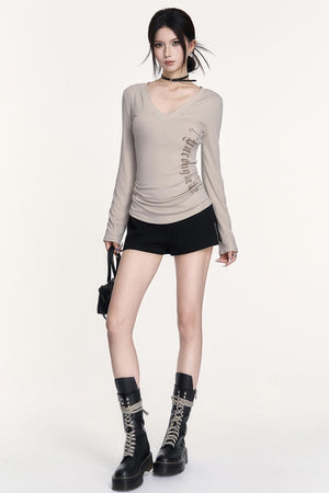V-Neck Print Long-Sleeved T-Shirt