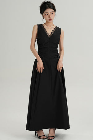 V-Neck Slim Pleated Lace Dress