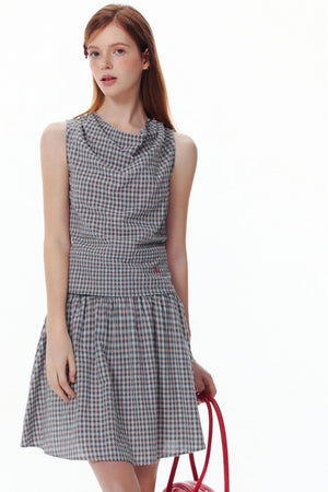 Vintage Chic Sleeveless Swing Top