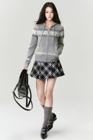 Vintage Hooded Slim Sweater