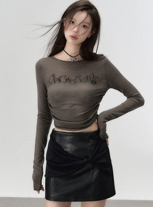 Waist-cinching crewneck knitted T-shirt
