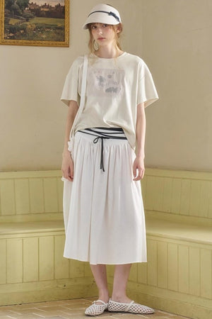 Wandering Fish Embroidered T-shirt