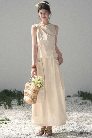 White Pleated Summer Set-Up