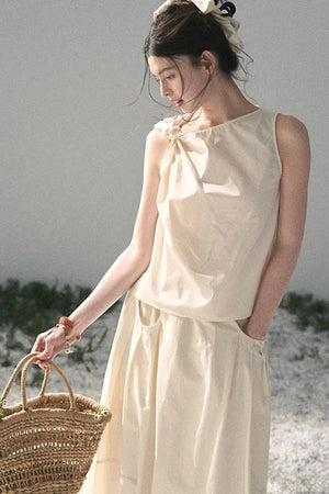 White Pleated Summer Set-Up
