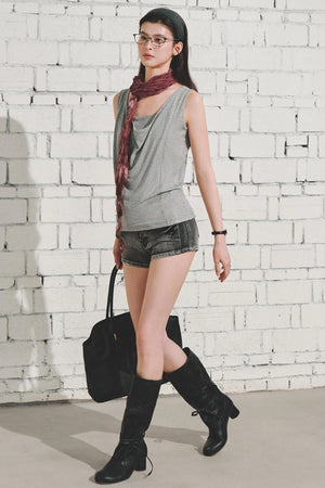 Yet Pleated Scarf
