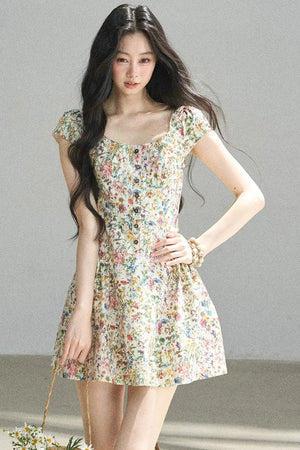 Youthful Floral Puffy Dress