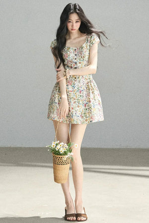 Youthful Floral Puffy Dress