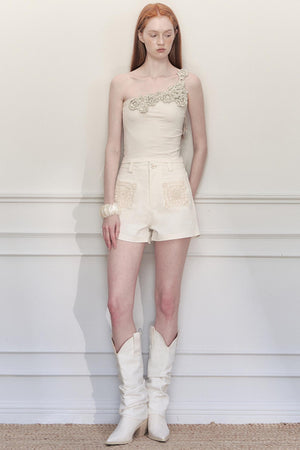 Yuan High-Waist Chic Shorts