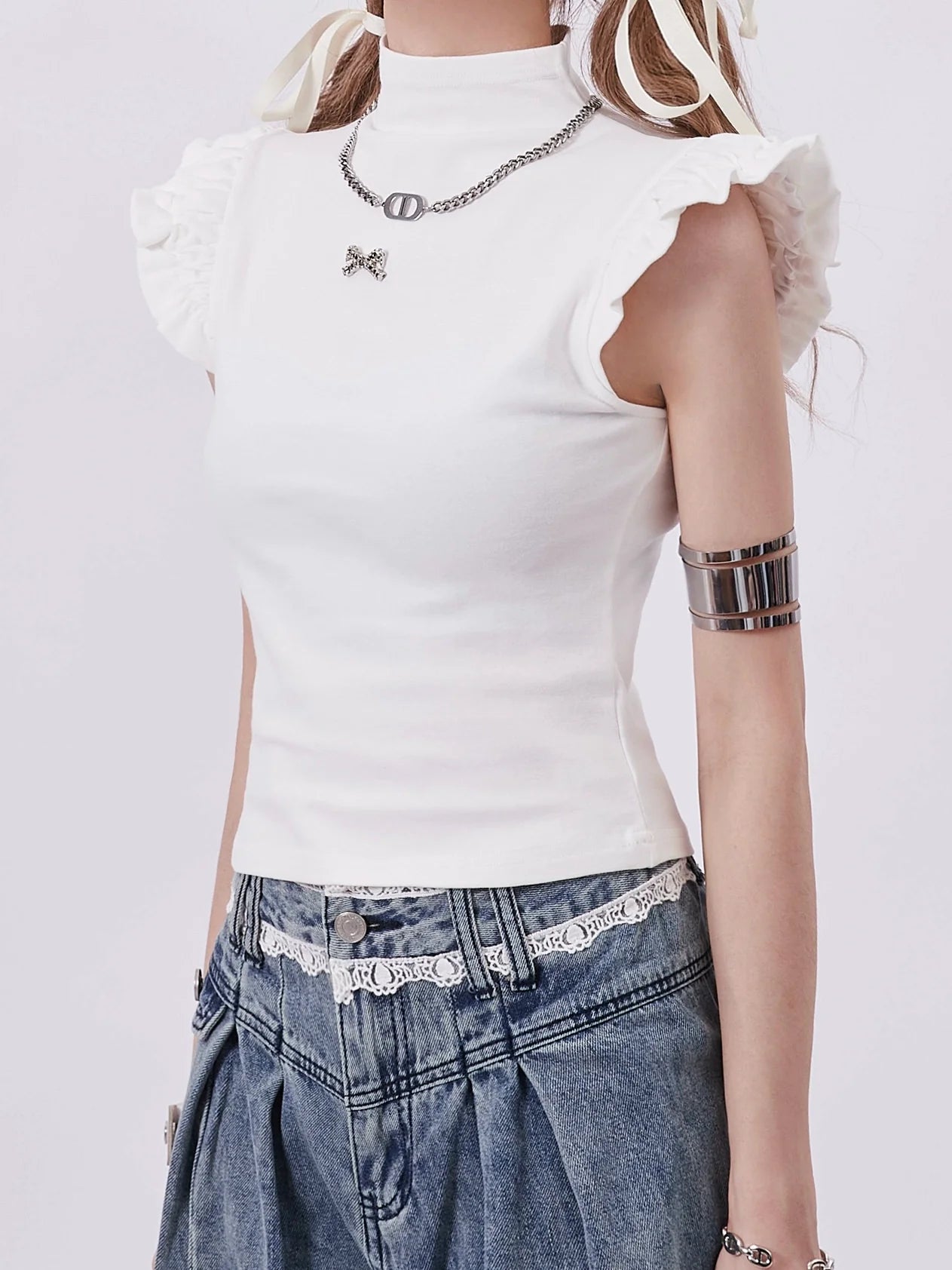 Ruffle Sleeve Top with Bow Pin Detail