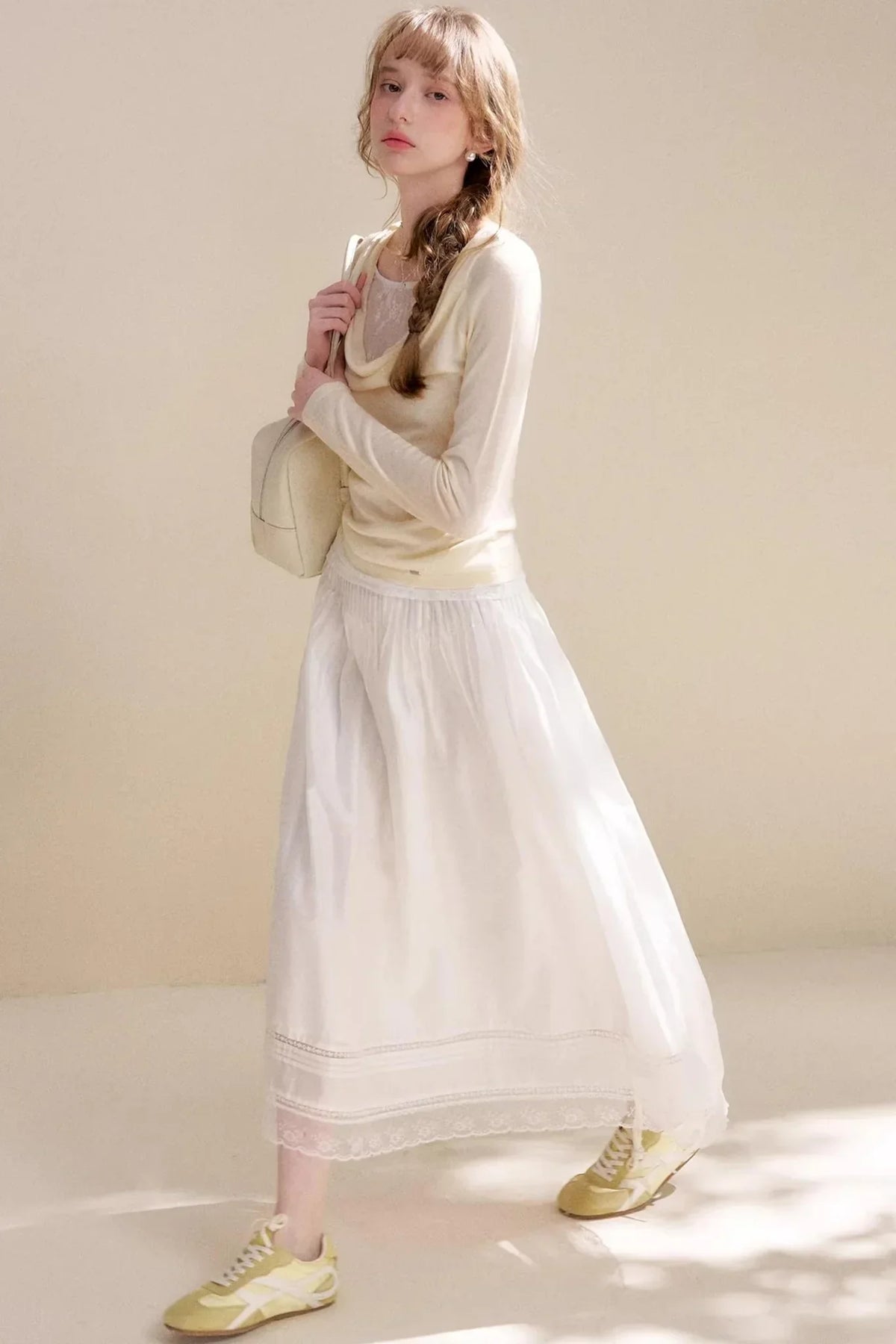 Acetate Lace Pleated Long Skirt