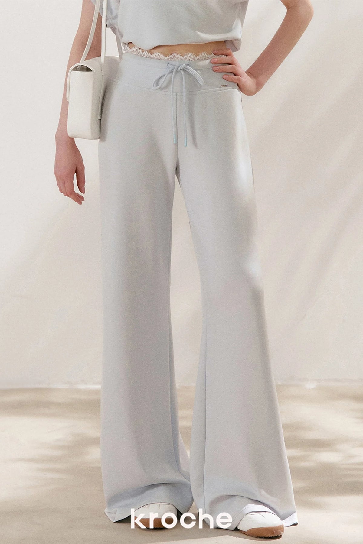 Air-Layer Asymmetric T-Shirt And Trousers Set-Up