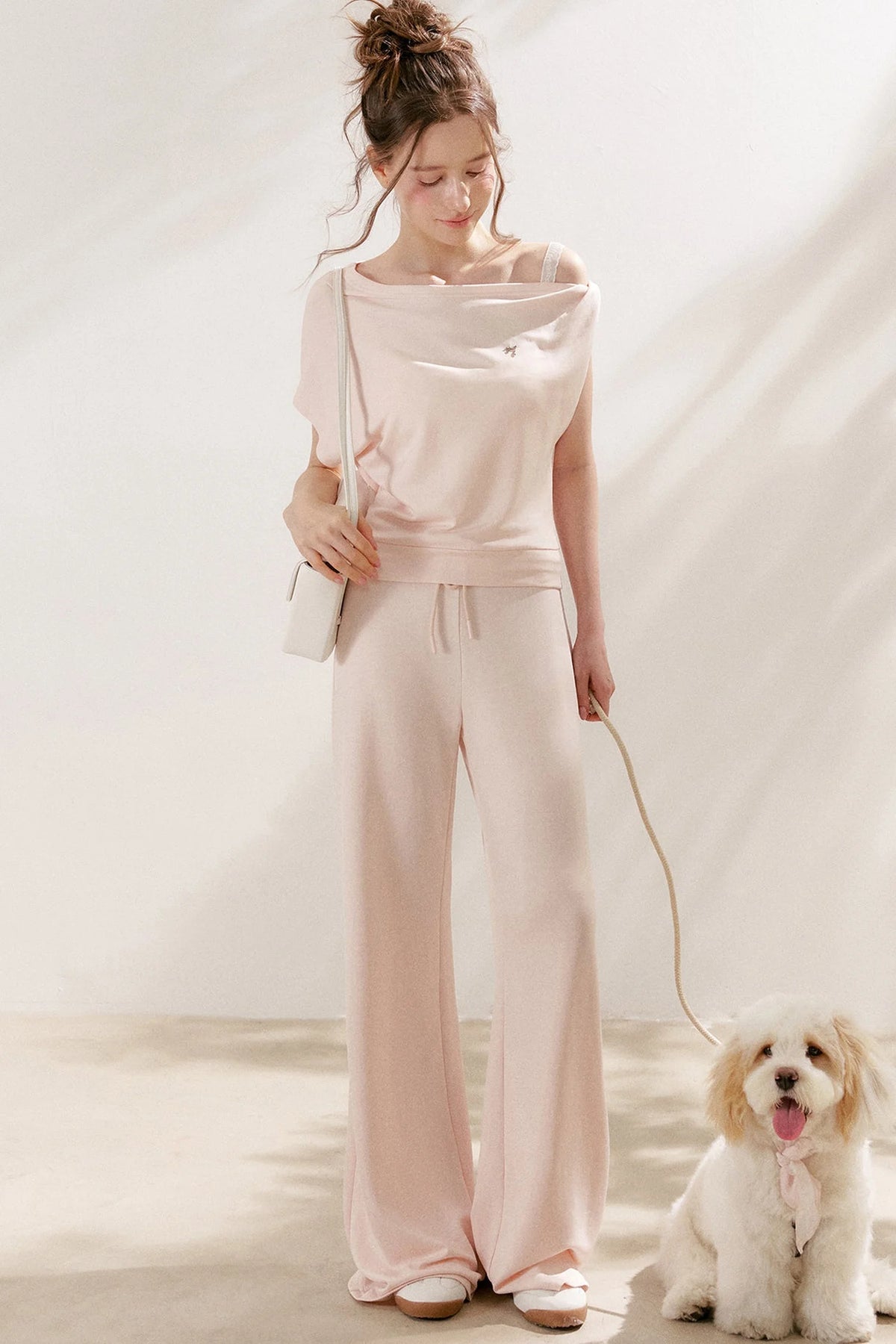 Air-Layer Asymmetric T-Shirt And Trousers Set-Up