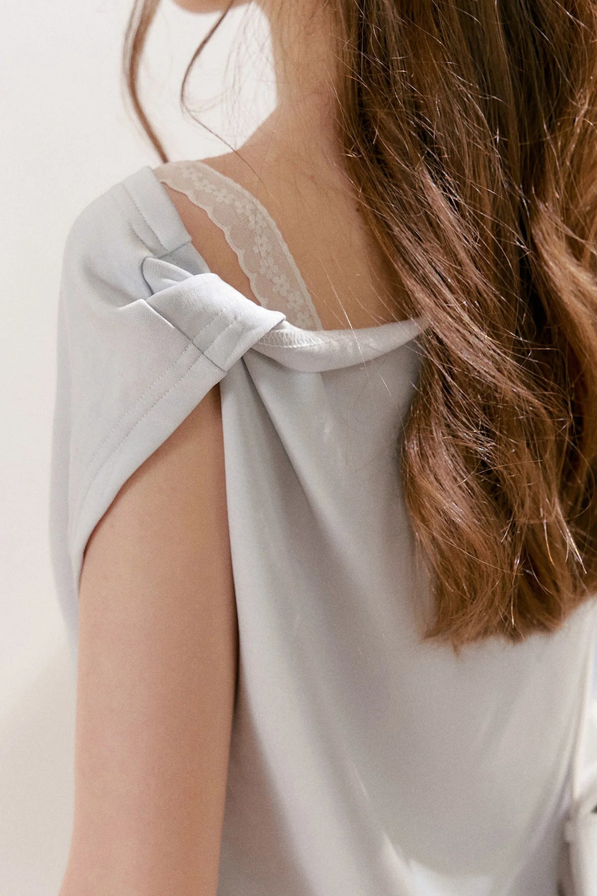 Air-Layer Asymmetric T-Shirt And Trousers Set-Up