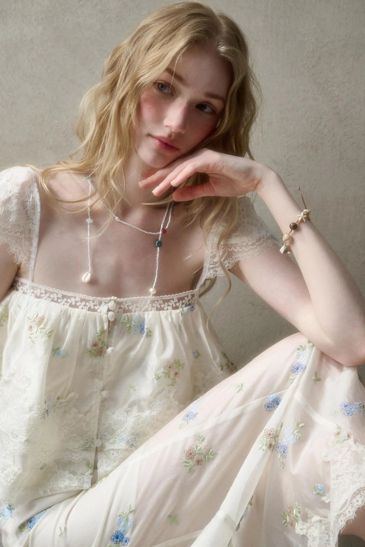 Airy Floral Ensemble Long Lace Skirt Set-Up