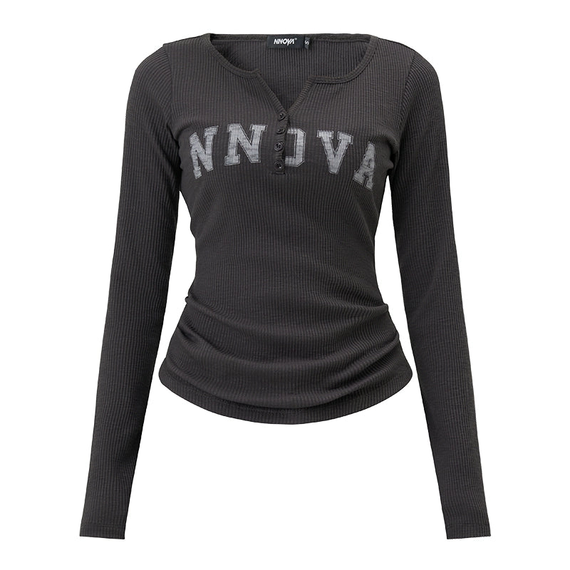 American long-sleeved top