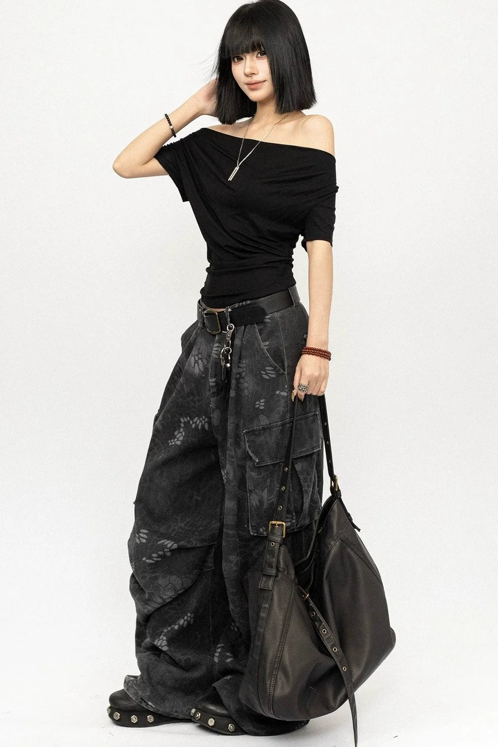 American Retro Off-Shoulder T-Shirt
