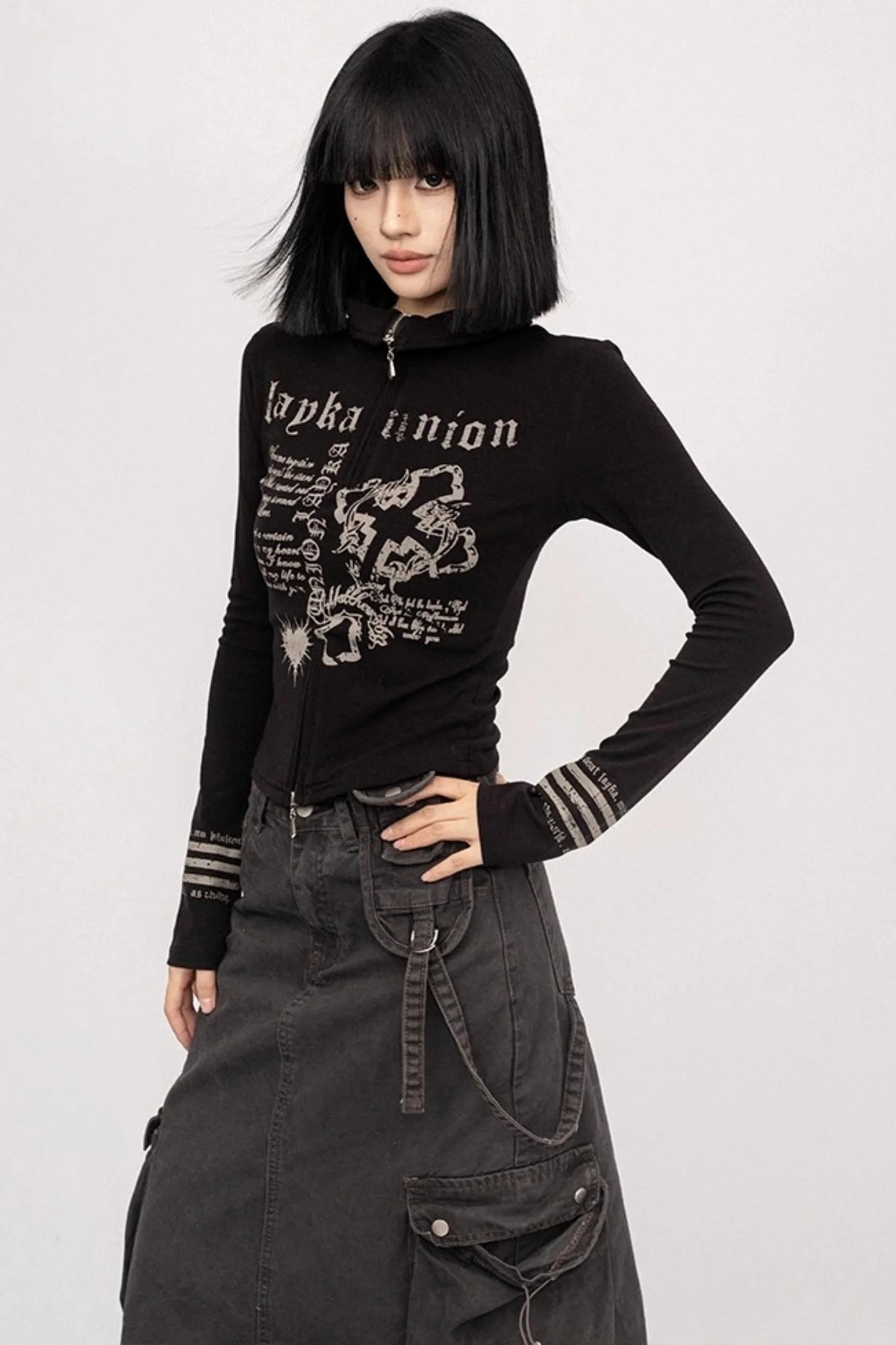 American Vintage Spice Monogram Black Long Sleeve Top