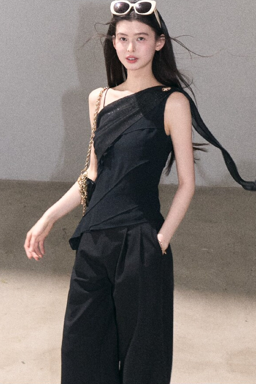 Asymmetrical Shoulder-Cut Tank Top