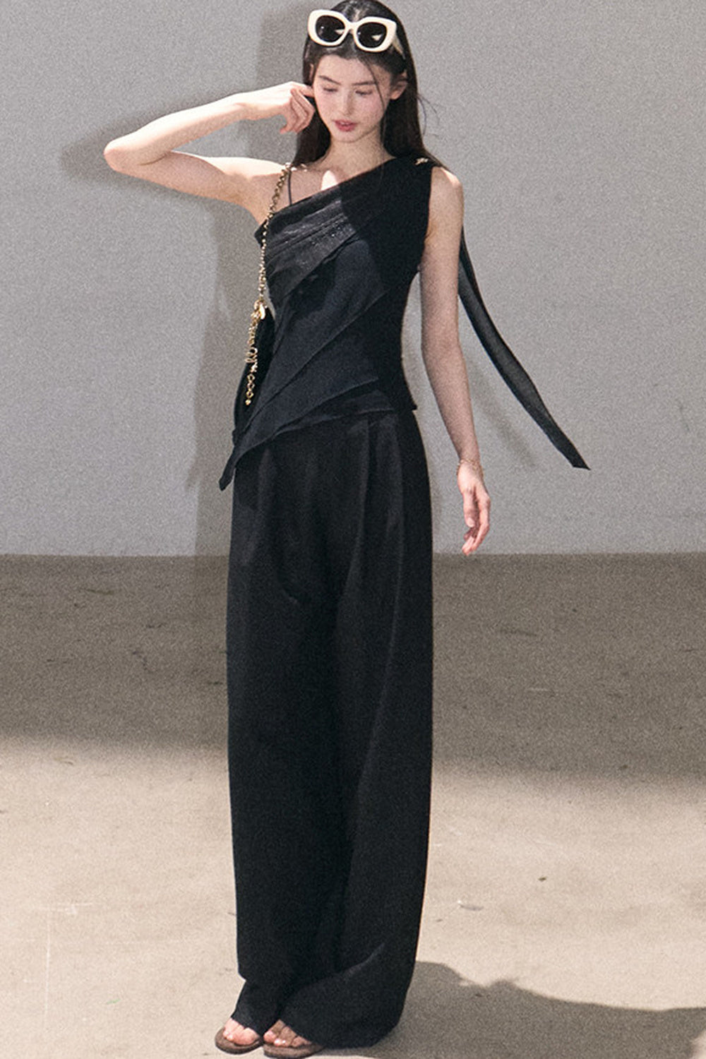 Asymmetrical Shoulder-Cut Tank Top