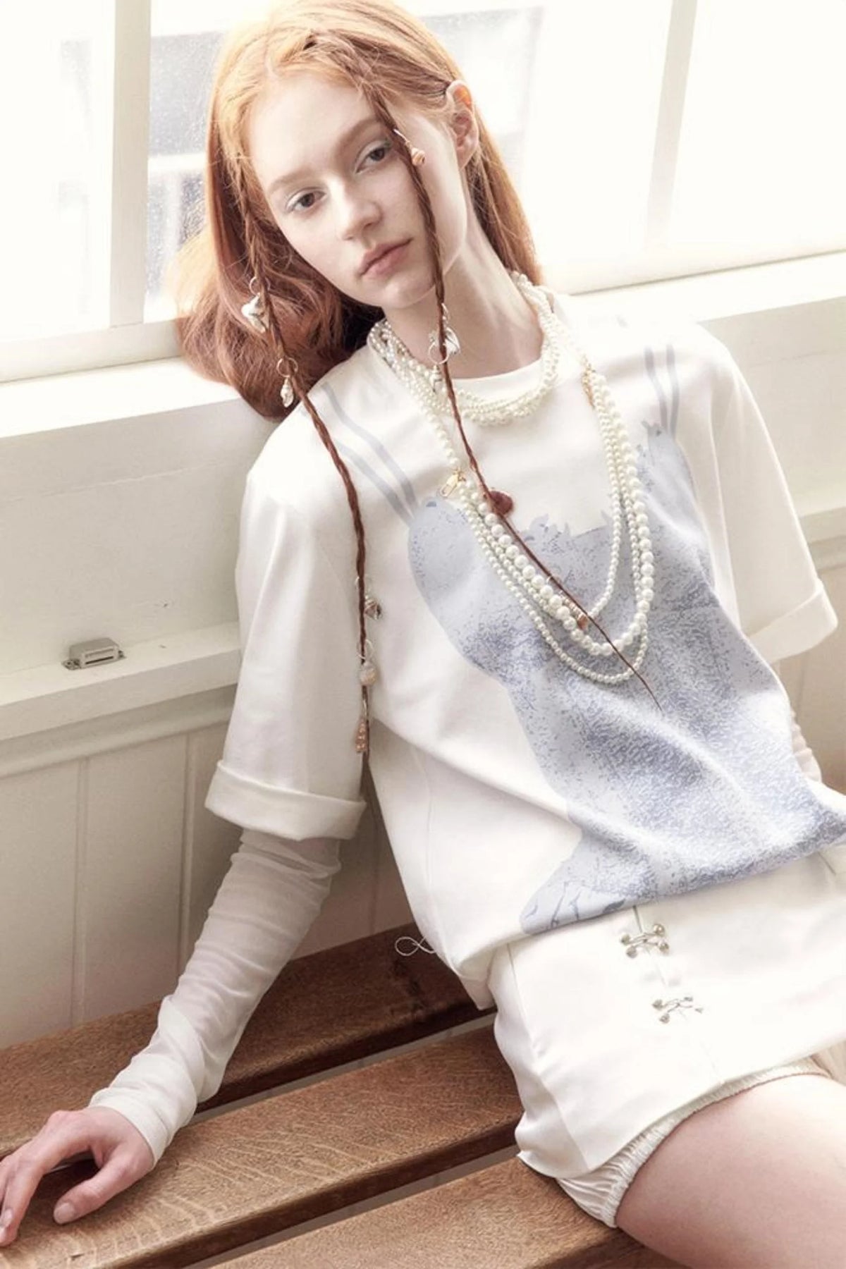 Aura Light Tee