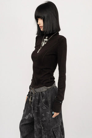 Autumn Vintage Spice Black Shoulder T-Shirt