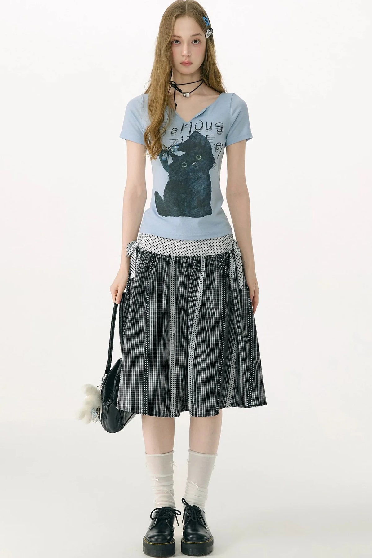 Black Cat V-Neck T-Shirt