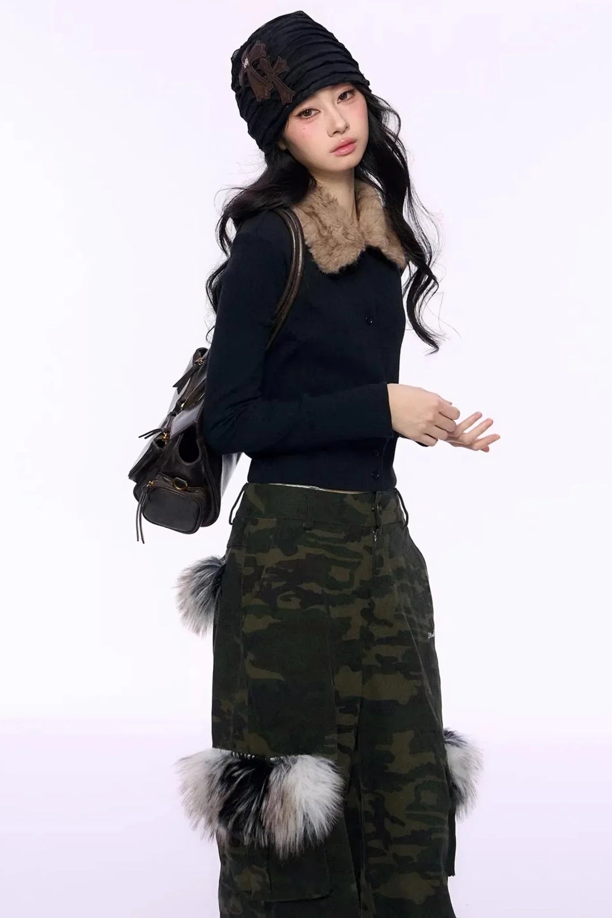 Black Fur Collar Knitted Top