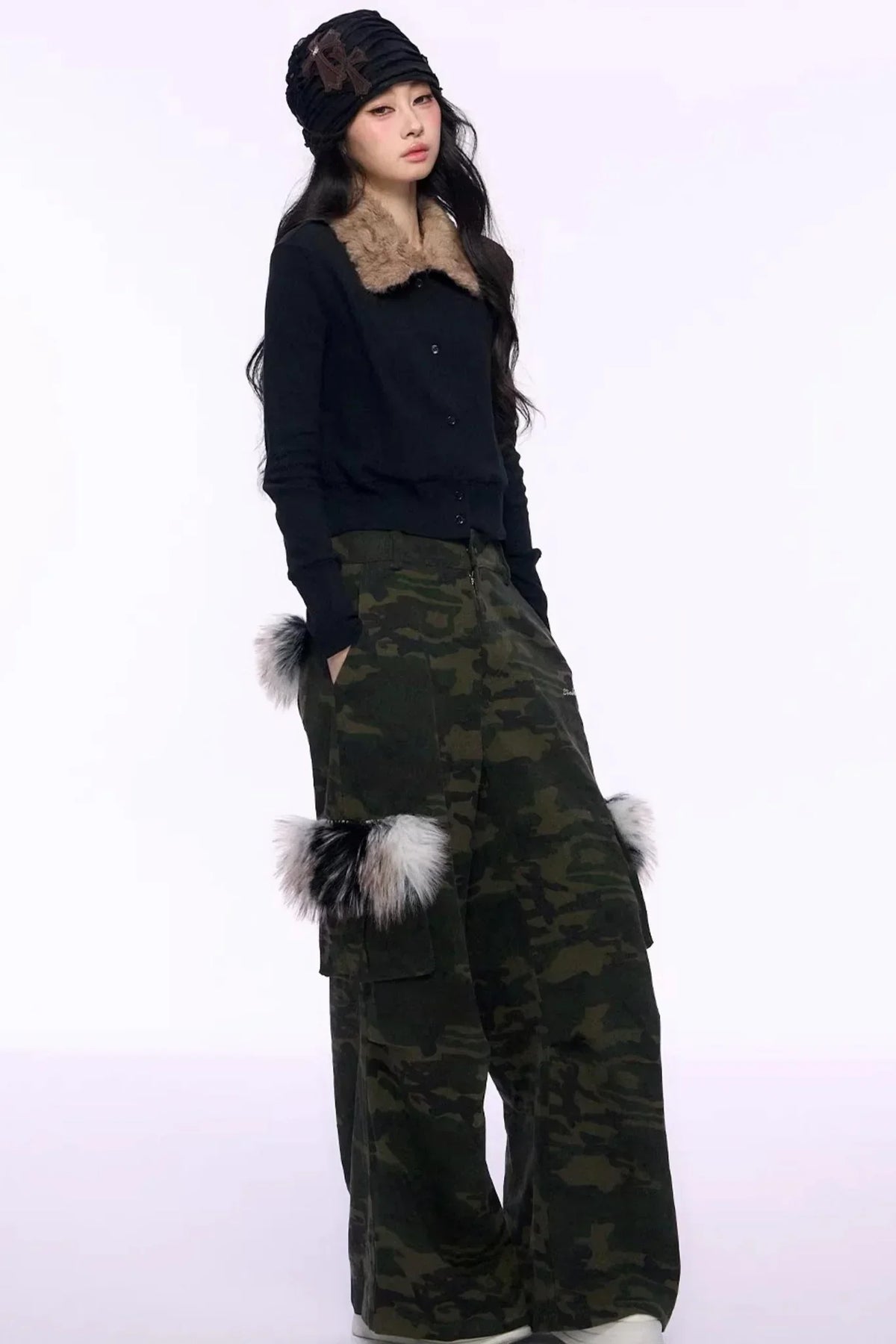Black Fur Collar Knitted Top