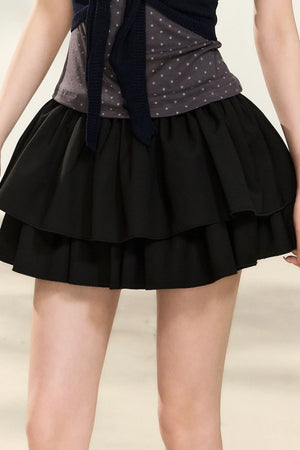 Black High-Waisted Pleated Puffy Skirt