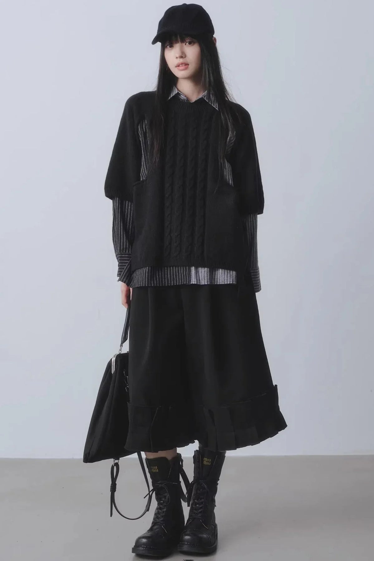 Black High-Waisted Wide-Leg Pants