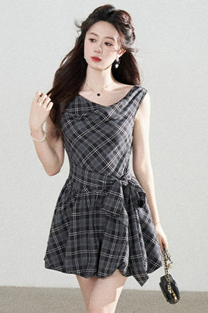 Black Plaid Sleeveless Bow Petal Hem Dress