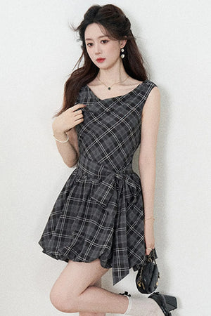 Black Plaid Sleeveless Bow Petal Hem Dress