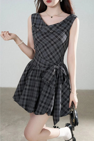 Black Plaid Sleeveless Bow Petal Hem Dress