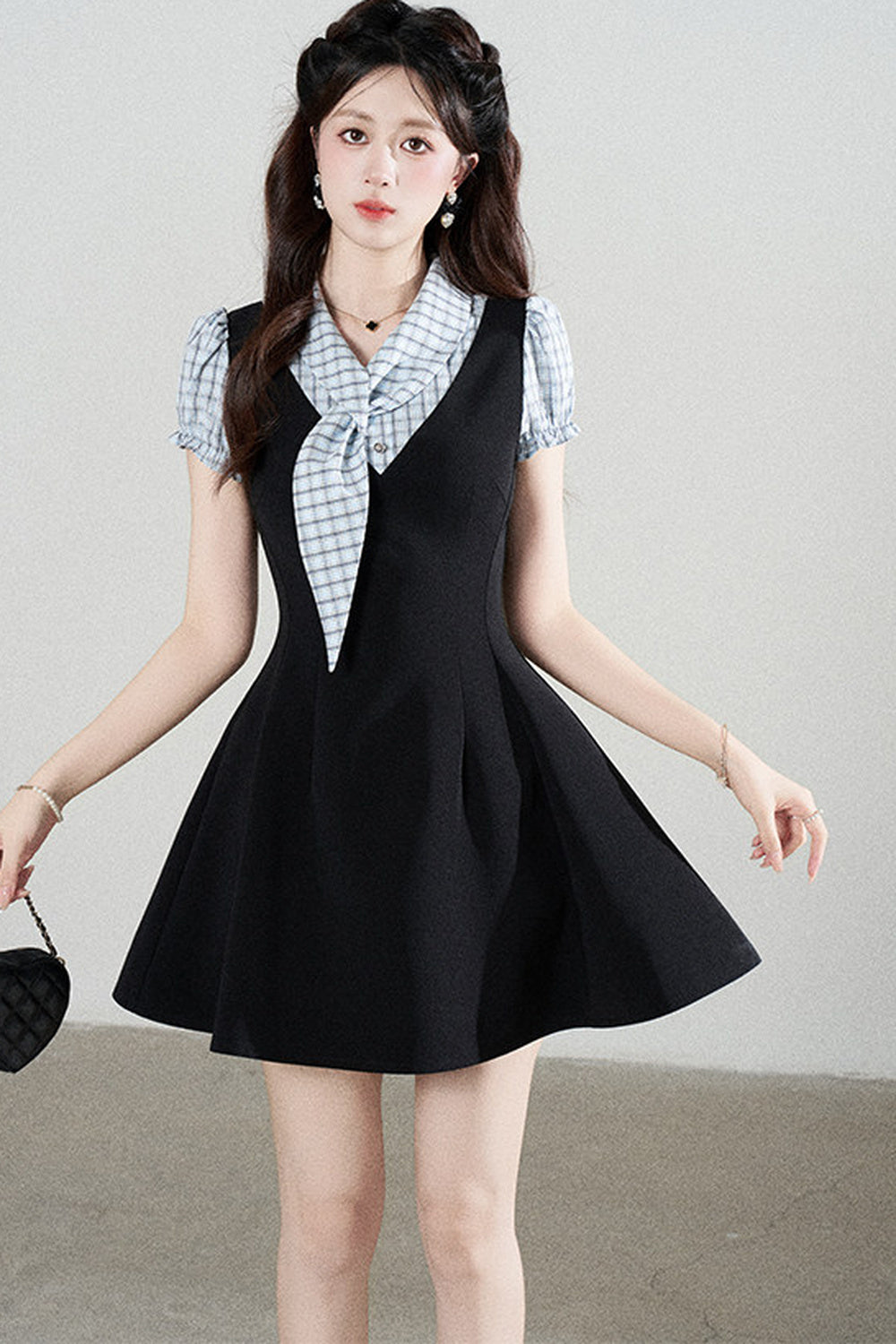 Black Short-Sleeved Patchwork Plaid A-Line Dress