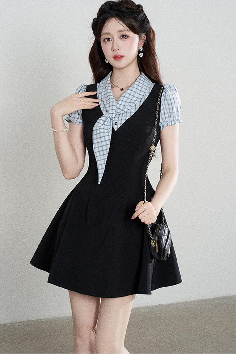 Black Short-Sleeved Patchwork Plaid A-Line Dress