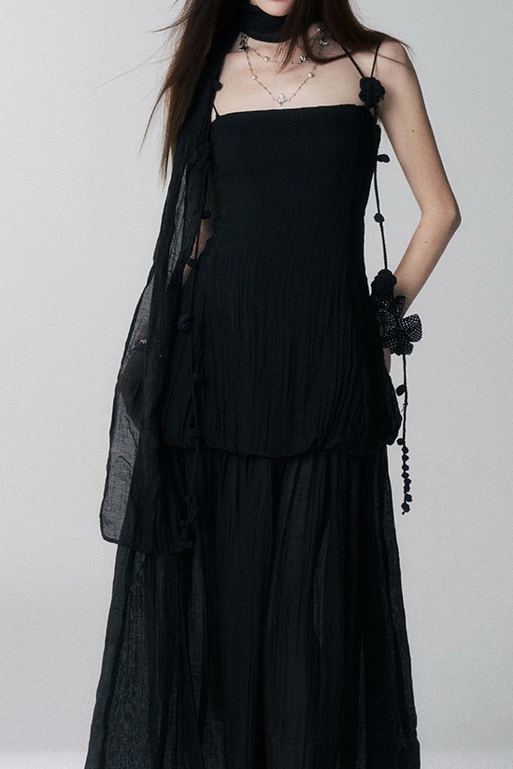 Black Spaghetti Strap Backless Maxi Dress