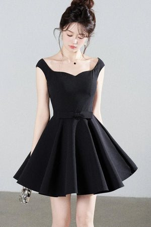 Black Square-Neck Puffy A-Line Dress