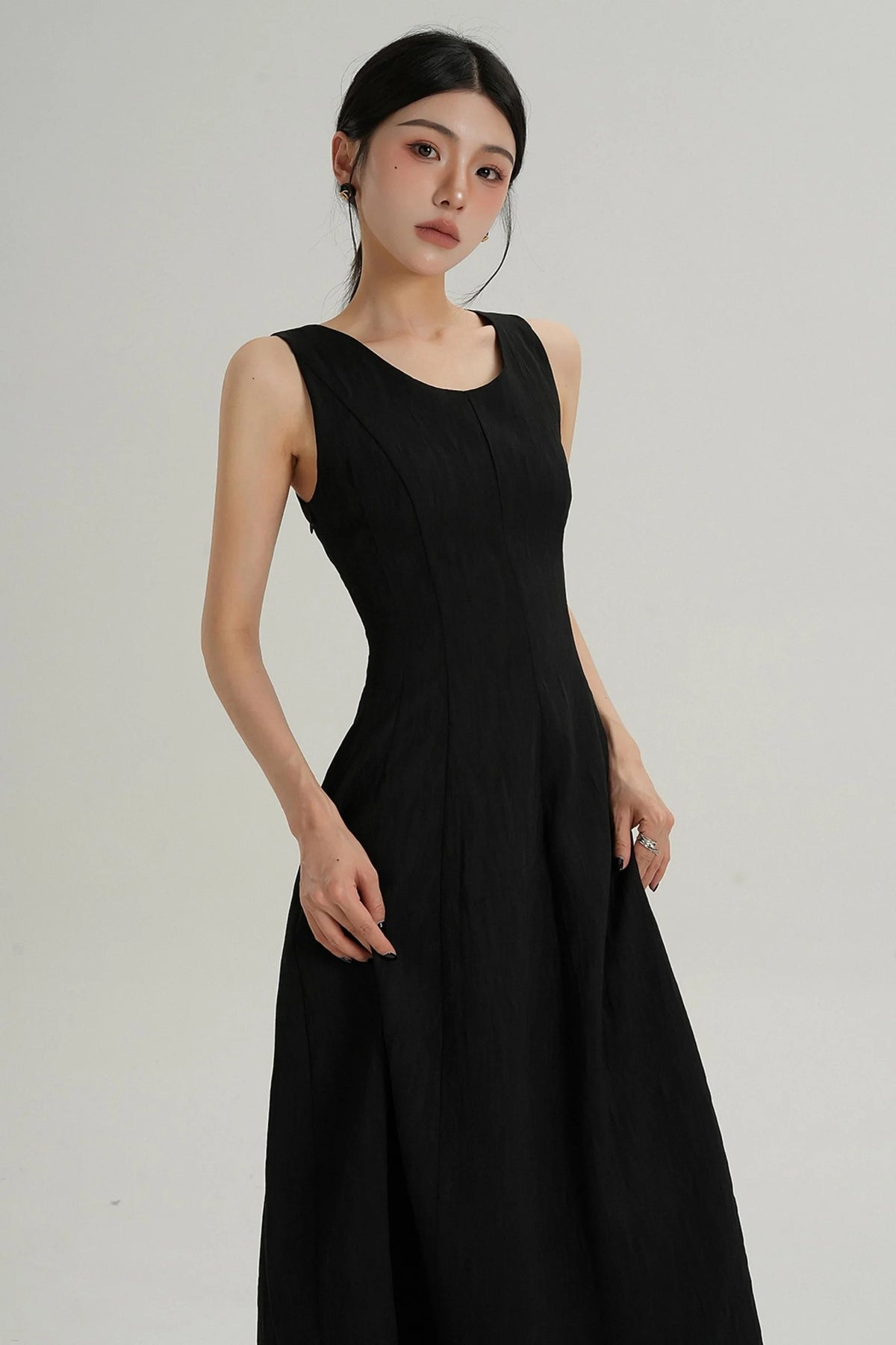 Black Waist-Defined Summer Dress